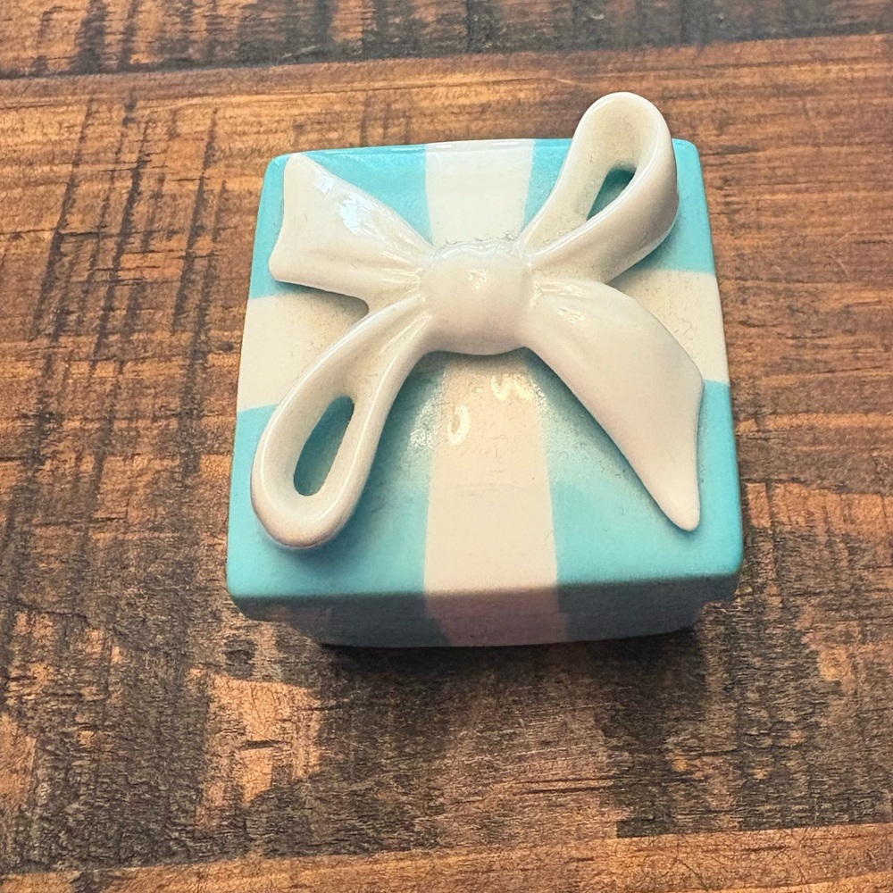 Tiffany and Co. ceramic Bow Box